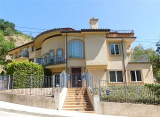 9706 Hensal Road, Beverly Hills, CA 90210