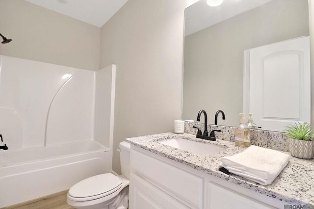 2925 Palatine Pl, Baton Rouge, LA 70816