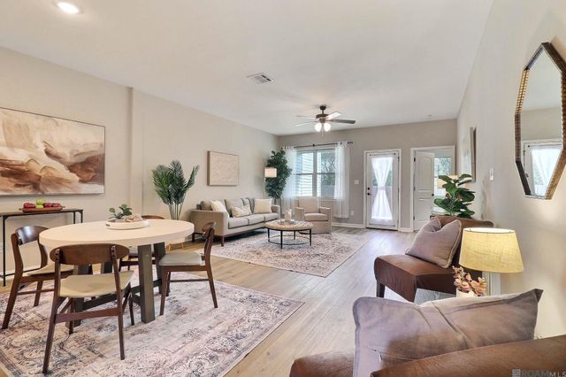 2925 Palatine Pl, Baton Rouge, LA 70816