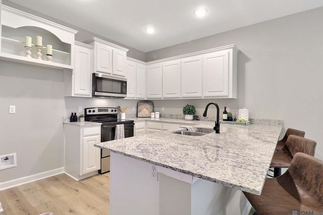 2925 Palatine Pl, Baton Rouge, LA 70816