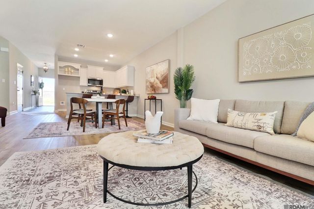 2925 Palatine Pl, Baton Rouge, LA 70816