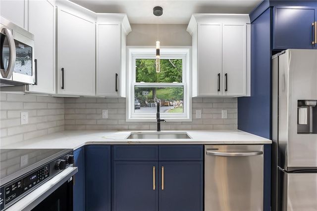 690 West Washington Street, Slatington Boro, PA 18080