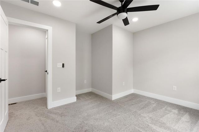 690 West Washington Street, Slatington Boro, PA 18080