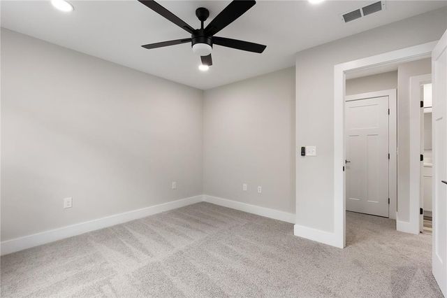 690 West Washington Street, Slatington Boro, PA 18080