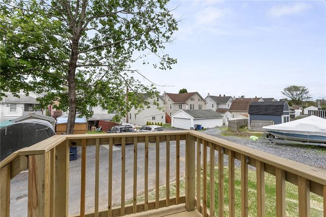 690 West Washington Street, Slatington Boro, PA 18080