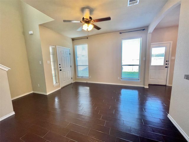 142 Sierra Rose LOOP, Georgetown, TX 78626