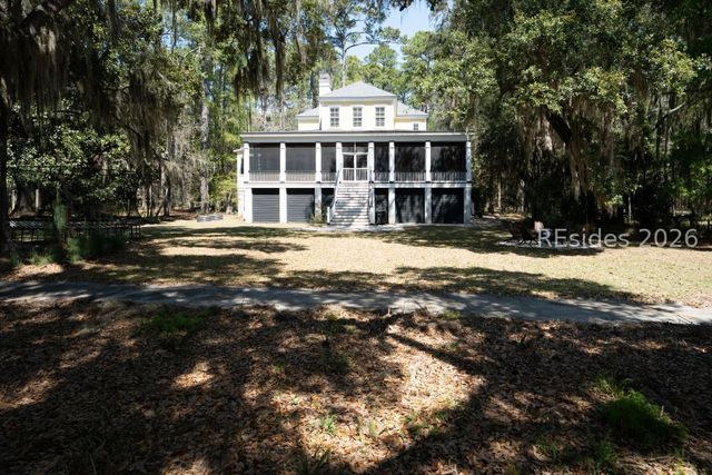 30 Captain Monroe Ln, Daufuskie Island, SC 29915
