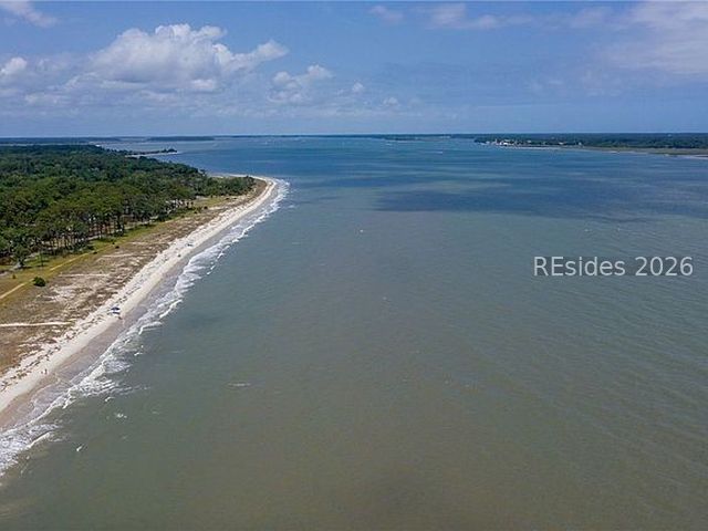 30 Captain Monroe Ln, Daufuskie Island, SC 29915