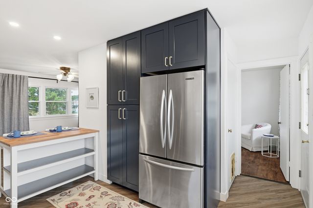 2534 Parr Drive, Indianapolis, IN 46220