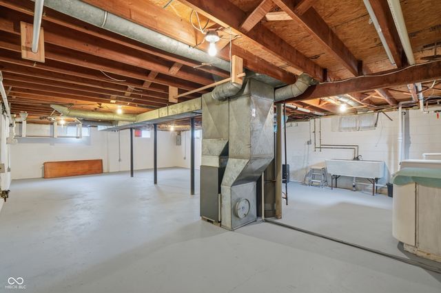 2534 Parr Drive, Indianapolis, IN 46220