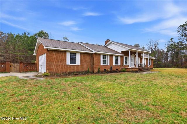 8156 Renfrow Road, Kenly, NC 27542