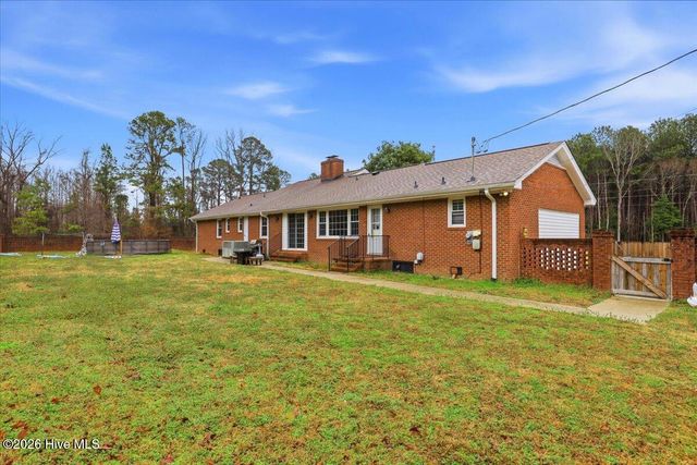 8156 Renfrow Road, Kenly, NC 27542