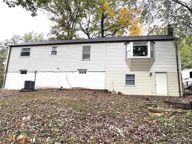 831 Oak Drive, Fenton, MO 63026