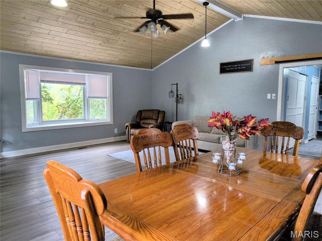 831 Oak Drive, Fenton, MO 63026