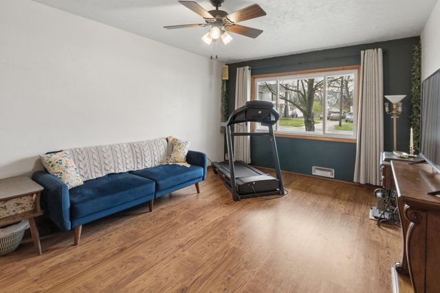 424 W Water Street, Greenfield, MO 65661