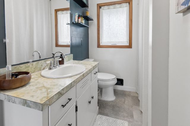 424 W Water Street, Greenfield, MO 65661