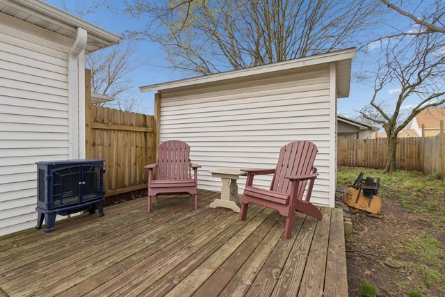 424 W Water Street, Greenfield, MO 65661