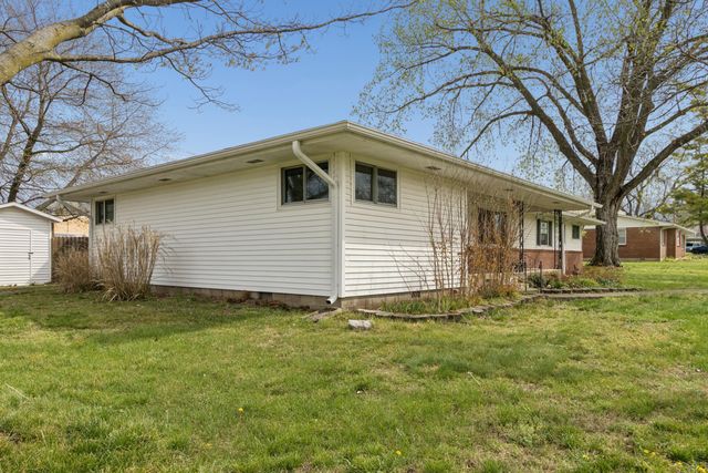 424 W Water Street, Greenfield, MO 65661