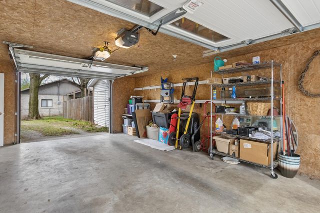 424 W Water Street, Greenfield, MO 65661