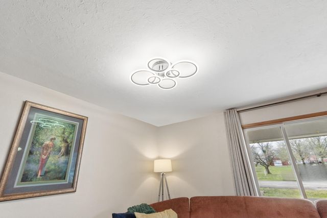 424 W Water Street, Greenfield, MO 65661