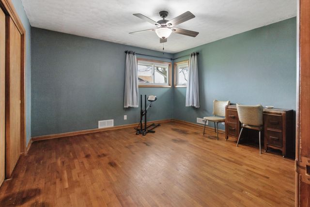 424 W Water Street, Greenfield, MO 65661