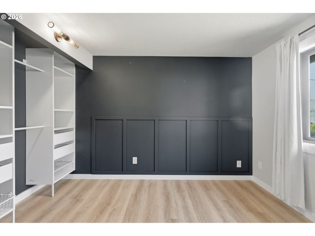 6830 GLEN ECHO Ave, Gladstone, OR 97027