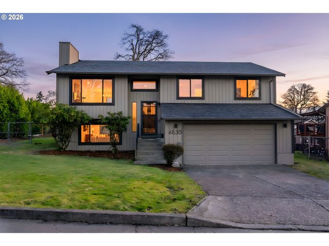 6830 GLEN ECHO Ave, Gladstone, OR 97027
