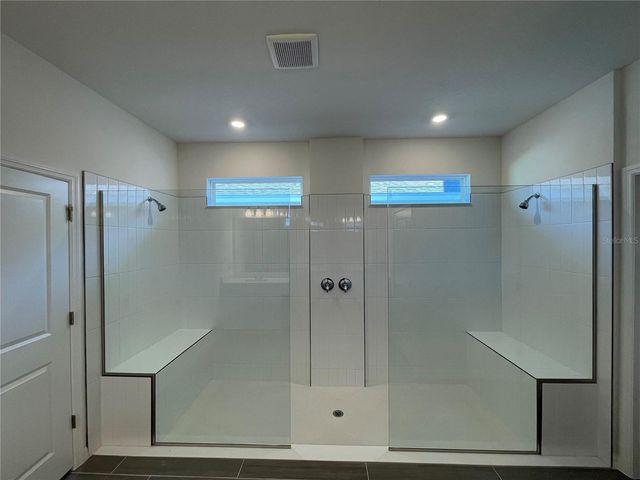 17441 VALLEYWOOD PARKWAY, Land O Lakes, FL 34638