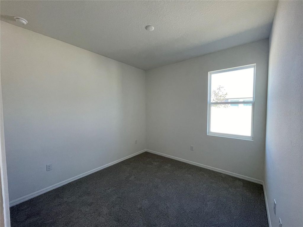 Image 4 of property listing at 17441 VALLEYWOOD PARKWAY, Land O Lakes, FL 34638