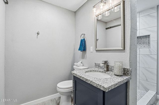1510 N Brown Street, El Paso, TX 79902