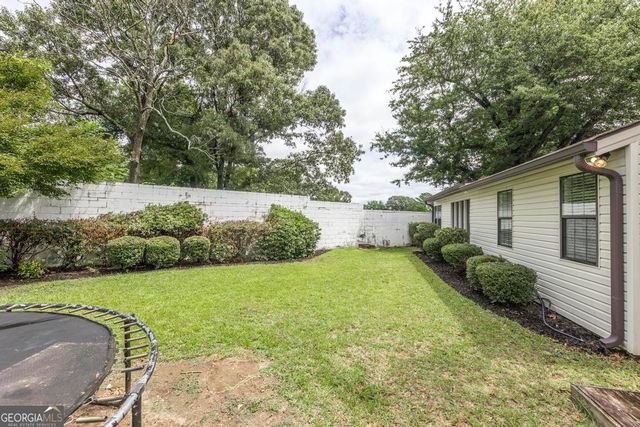 207 Atrium Court, Warner Robins, GA 31088