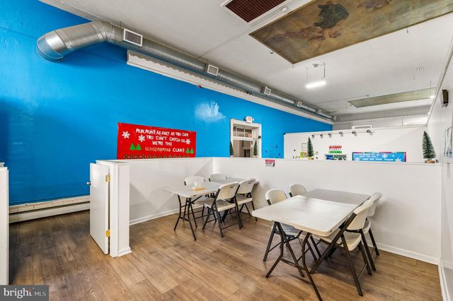 209-15 FAIRMOUNT AVE, Philadelphia, PA 19123