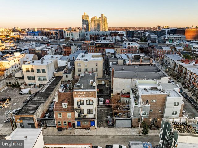 209-15 FAIRMOUNT AVE, Philadelphia, PA 19123