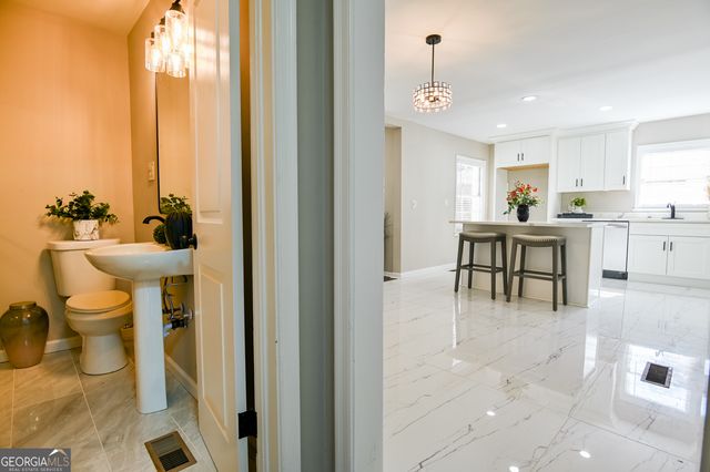 1704 Brewer Boulevard SW, Atlanta, GA 30310