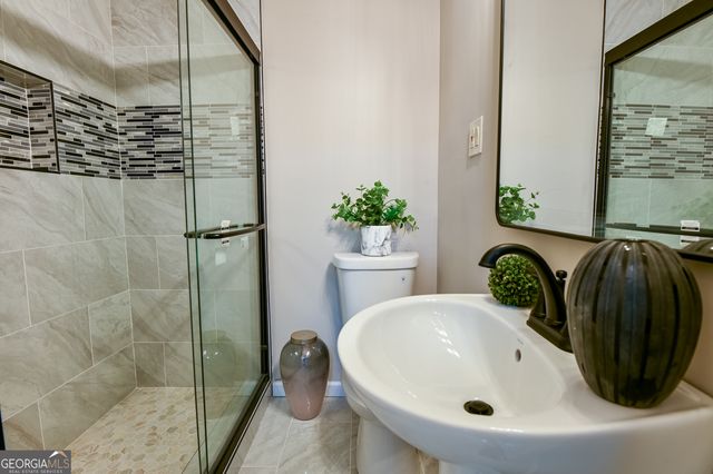 1704 Brewer Boulevard SW, Atlanta, GA 30310