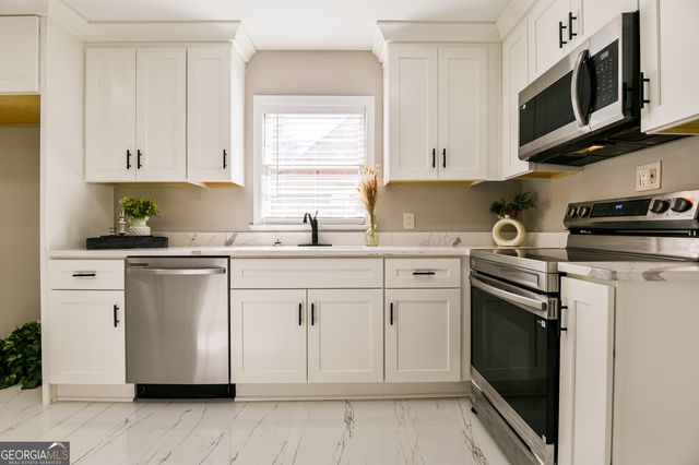 1704 Brewer Boulevard SW, Atlanta, GA 30310