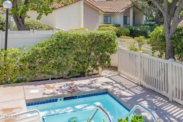 1972 Olivewood Court, Thousand Oaks, CA 91362