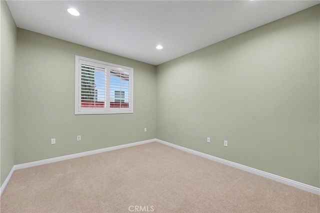 8494 Maruyama, Hemet, CA 92545