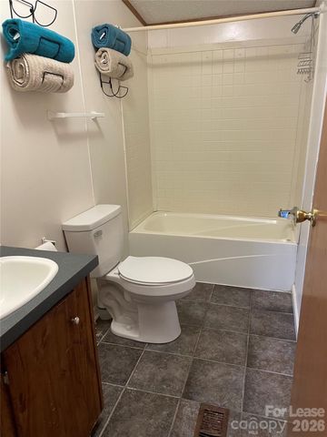 102 Shelby Street, Rhodhiss, NC 28601