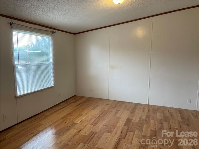 102 Shelby Street, Rhodhiss, NC 28601