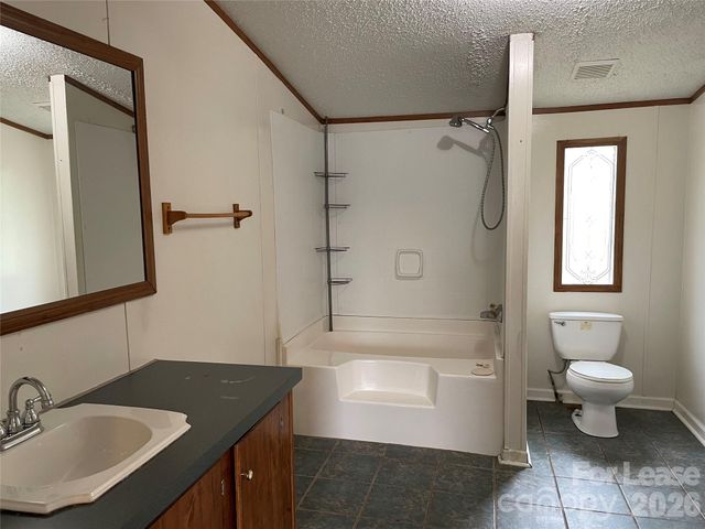 102 Shelby Street, Rhodhiss, NC 28601