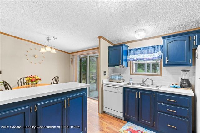 1020 E Nye Highway, Charlotte, MI 48813