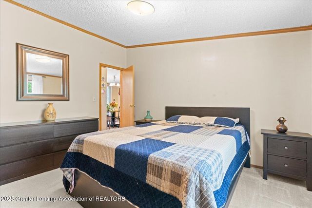 1020 E Nye Highway, Charlotte, MI 48813