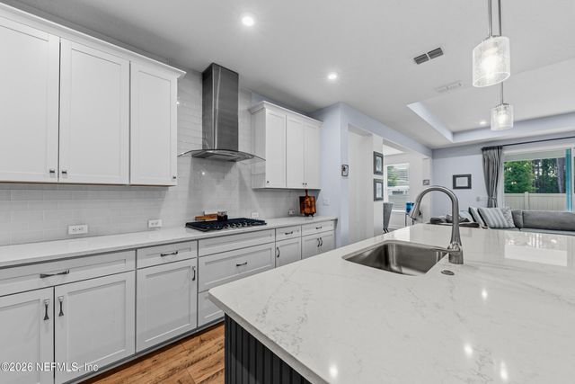 89 TRAFFORD Court, St. Johns, FL 32259