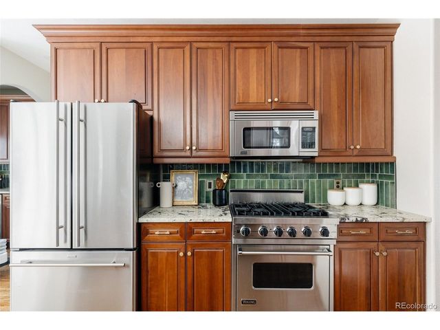 180 S Oneida St, Denver, CO 80230