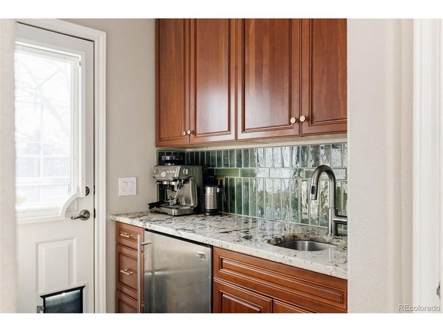 180 S Oneida St, Denver, CO 80230