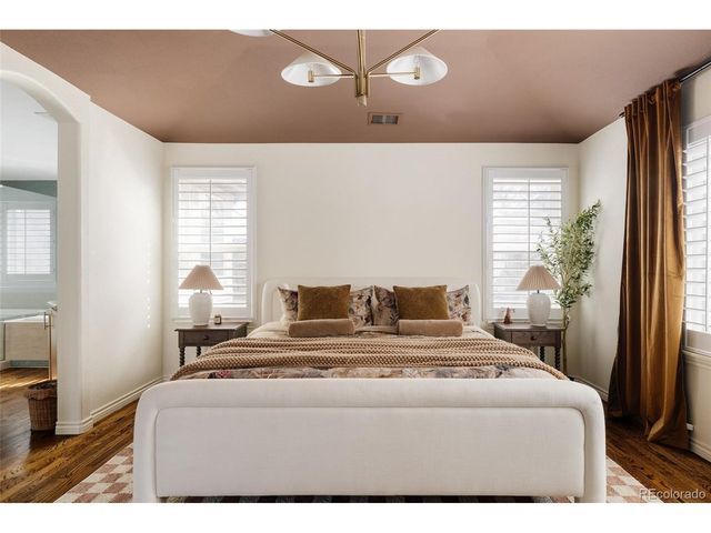 180 S Oneida St, Denver, CO 80230