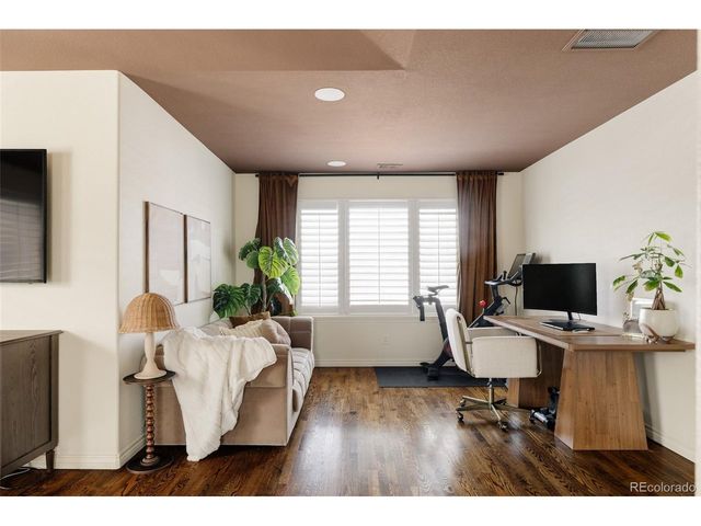 180 S Oneida St, Denver, CO 80230