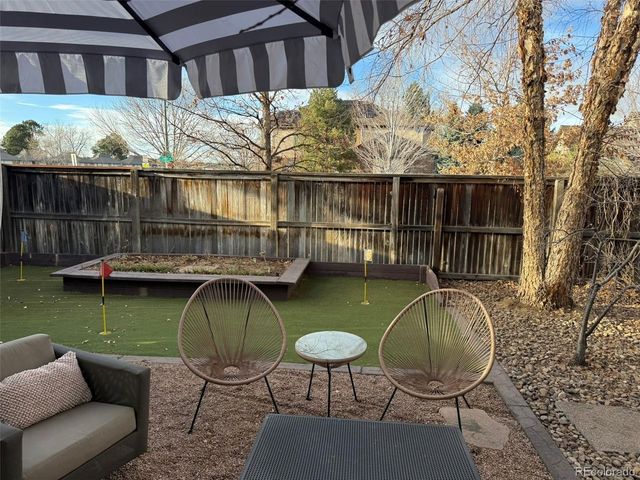 180 S Oneida St, Denver, CO 80230