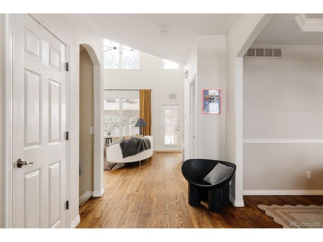 180 S Oneida St, Denver, CO 80230